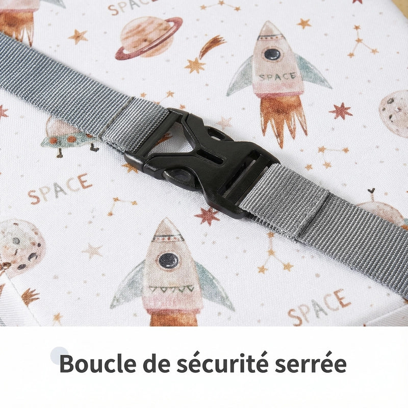 Coussin lavable motif espace enfant mise en situation d'usage