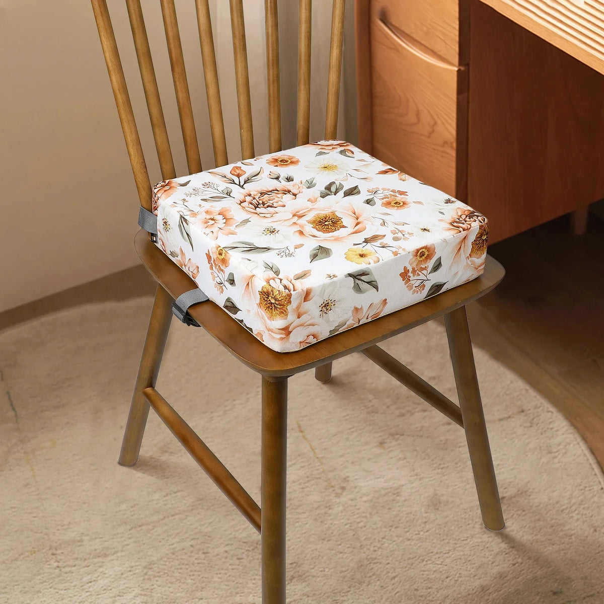 Coussin à sangles motif fleurs vue principale