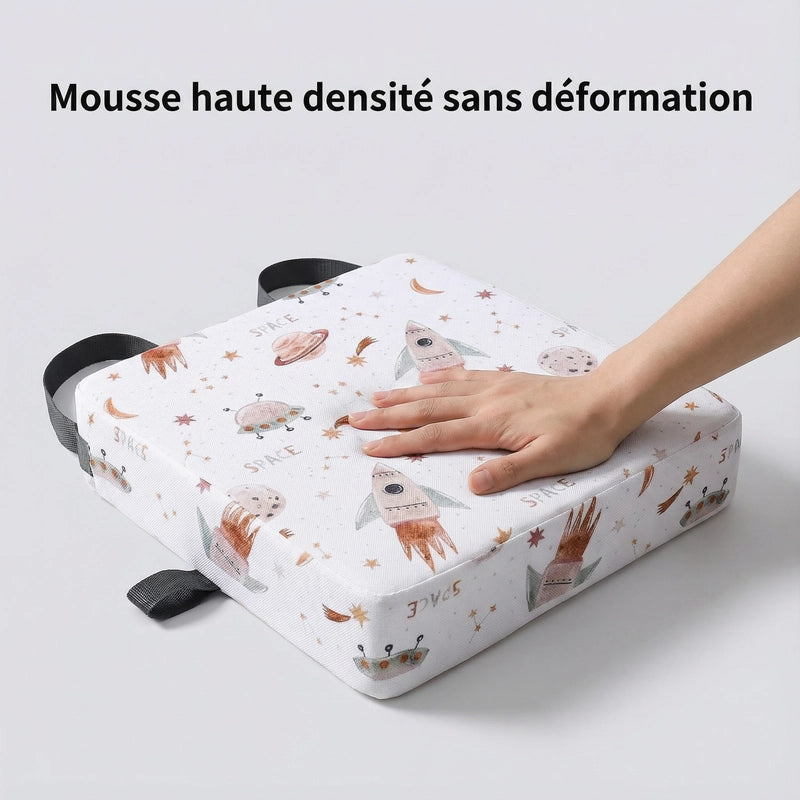 Coussin lavable motif espace enfant détail de la mousse
