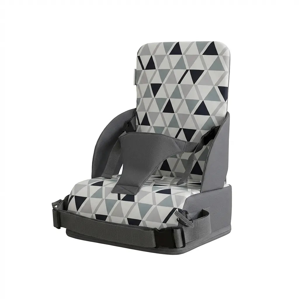 Rehausseur bébé triangle à sangles sur fond blanc