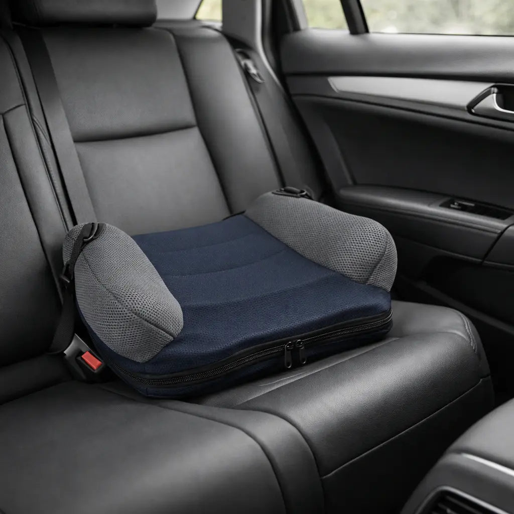 Rehausseur gonflable PVC bleu installé dans une voiture format gonflable visible