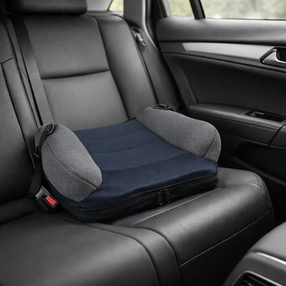 Rehausseur Gonflable Bleu Dans Une Voiture