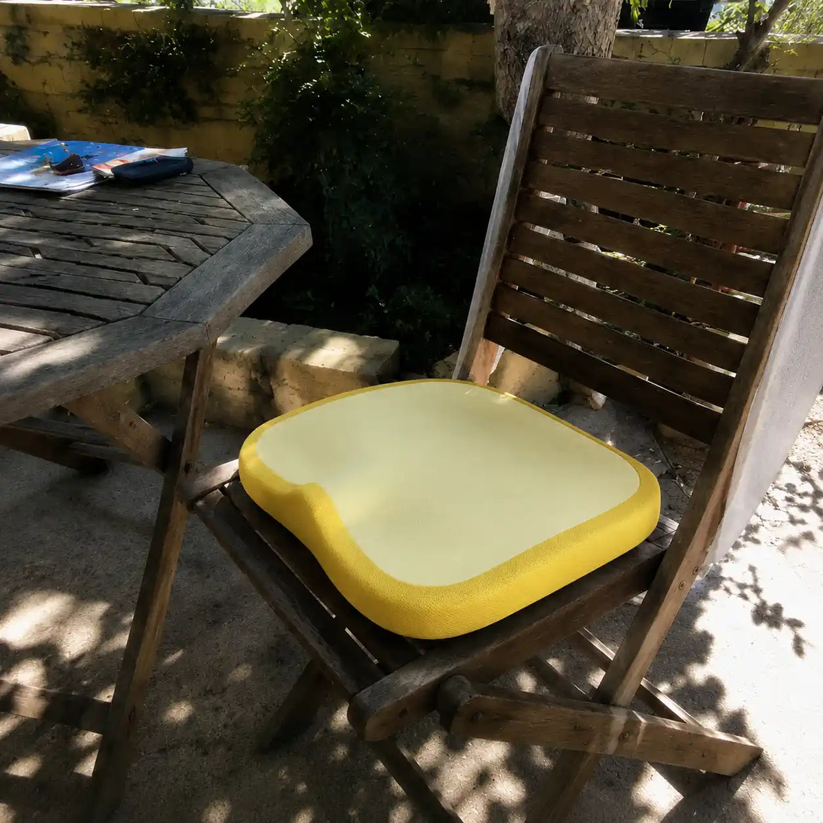 Coussin élévateur jaune lavable mise en situation d'usage