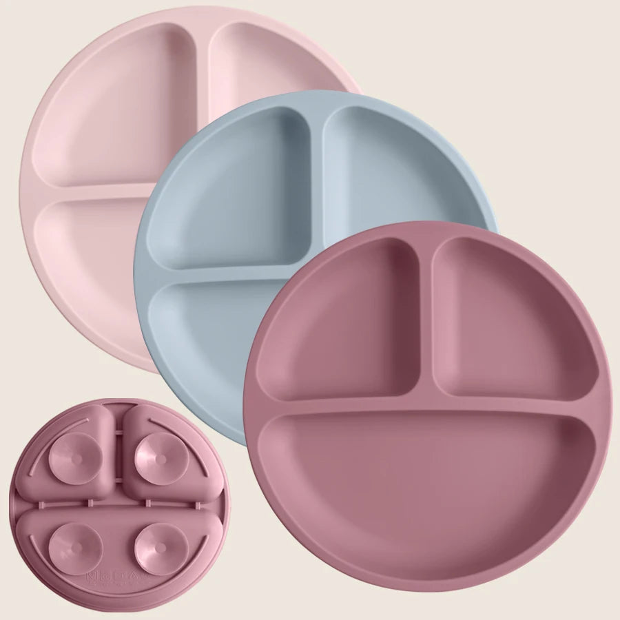 Assiette silicone à ventouse enfant mise en situation d'usage